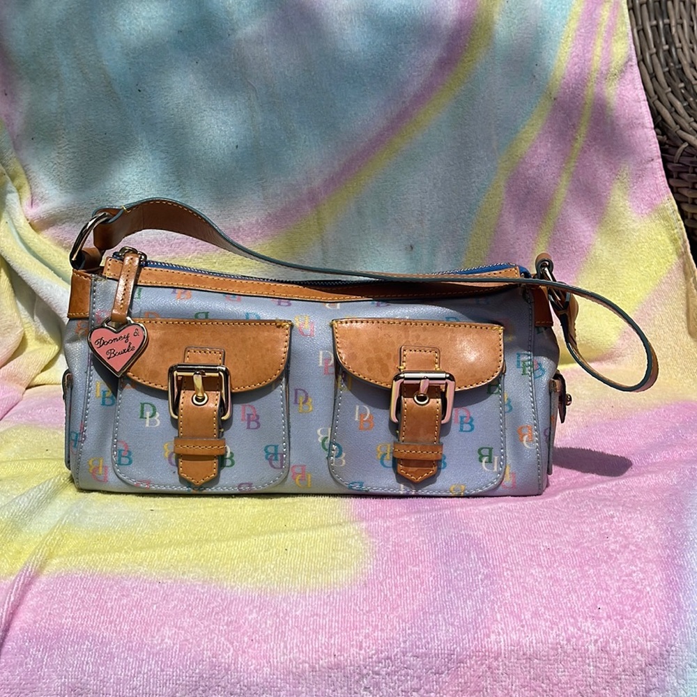 Y2K Dooney & Bourke blue shoulder purse with rainbow zipper